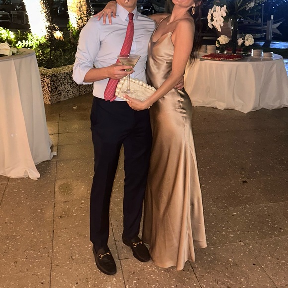 L’Agence Silk Gown - Picture 2 of 3